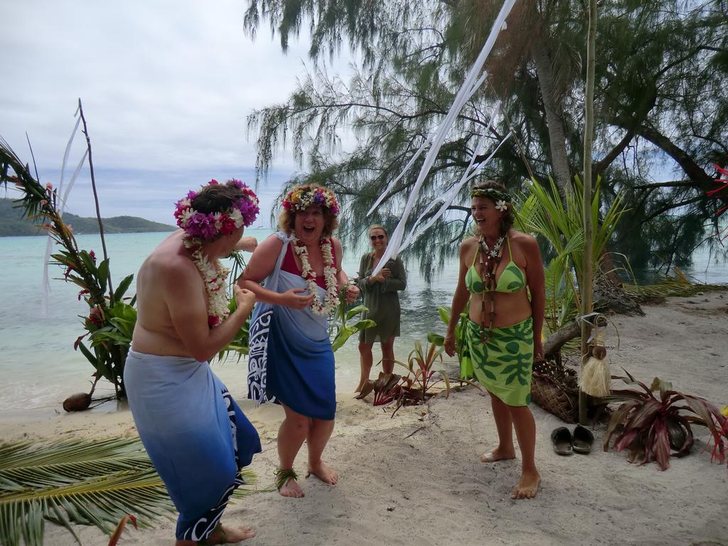Pension Hibiscus Tahaa Uturoa Exterior foto